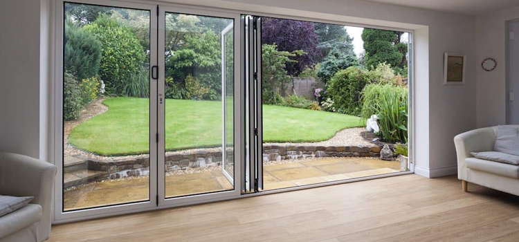sliding door specialist Tweedsmuir